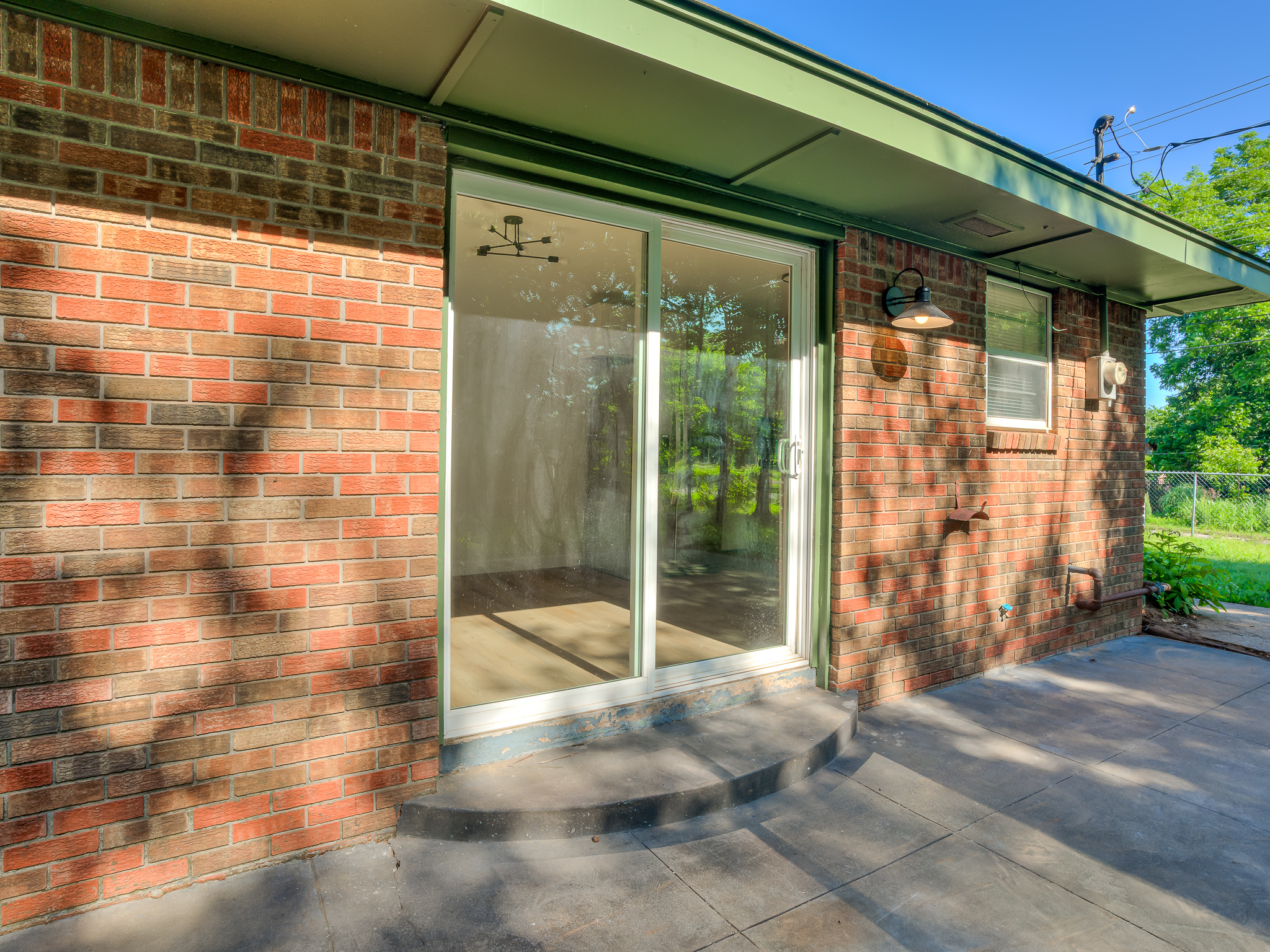 Professional back patio photography